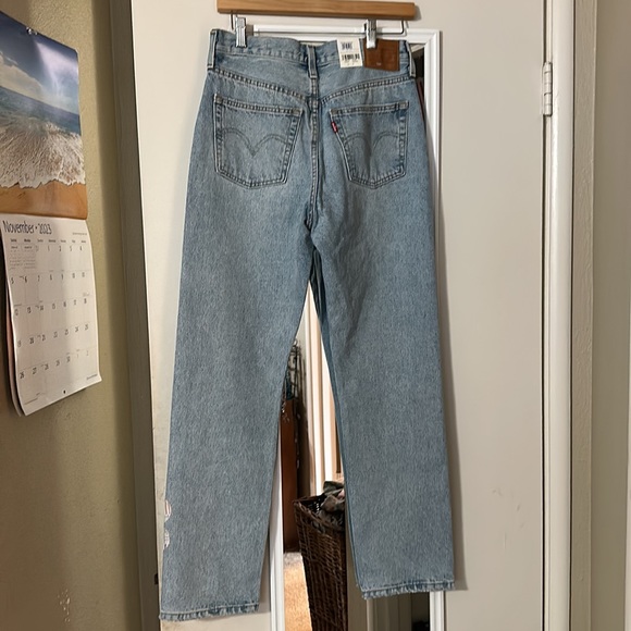 LEVIS 501 Patchwork Flower High Rise Straight Leg Jeans NWT - Picture 15 of 16